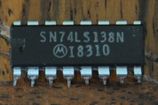 74LS138