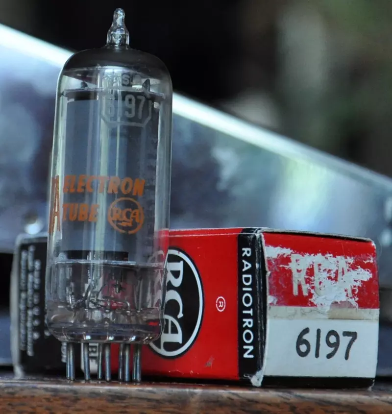 Power pentode 6197