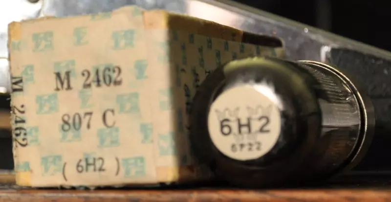 Pentode 6H2
