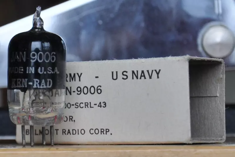 Diode 9006