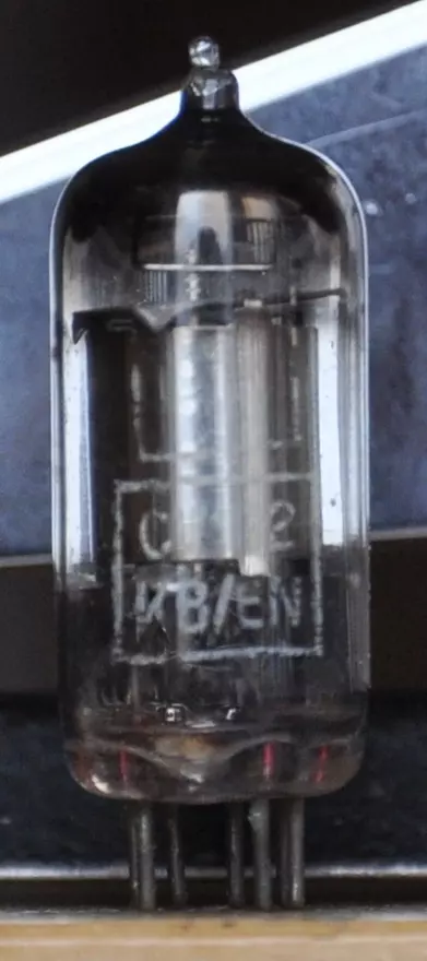 Heptode CV132