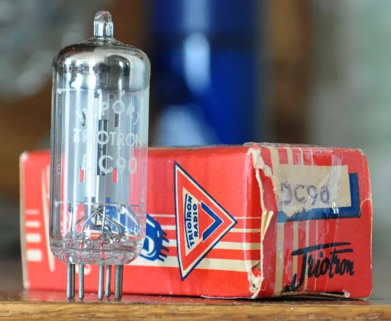 Triode DC 90
