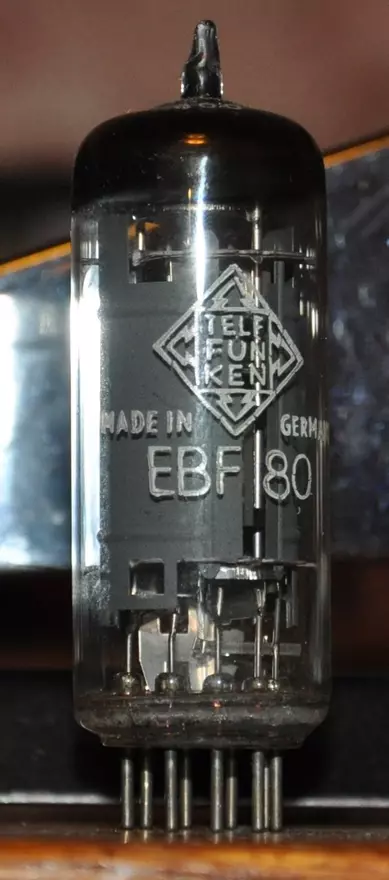 Double Diode Pentode EBF 80